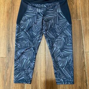 Patagonia Women’s Cropped Leggings Blue Size L